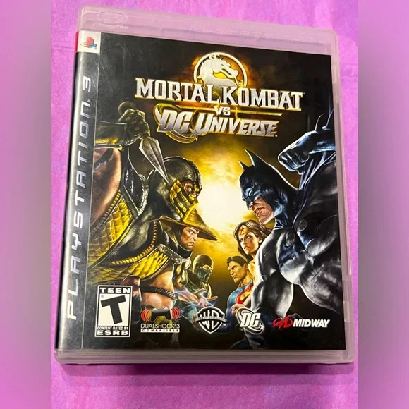 Mortal Kombat versus DC universe PS3 - Picture 1 of 3